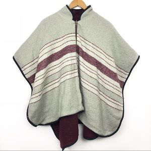 Free People Zip Up Poncho Shawl 🍂🌲🍁